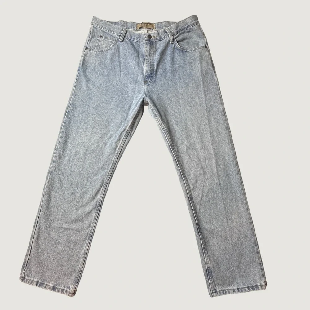 Wrangler Jeans Mens 37x30 (36x29) Light Wash Authentics Straight Leg Denim Pants